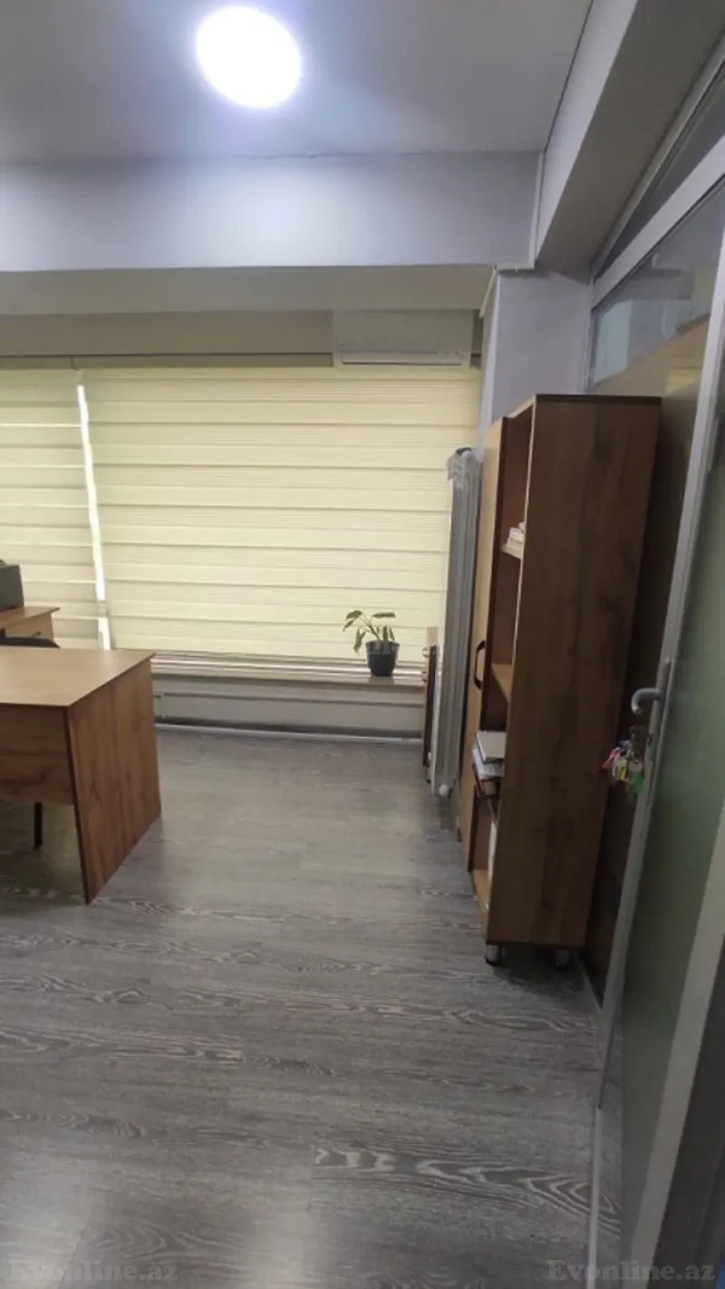 Kirayə verilir Ofis 15 m² Nərimanov r. - şəkil 3