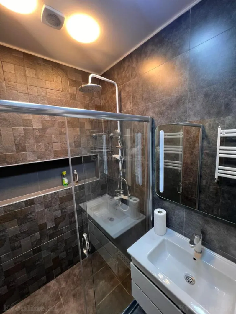 Satılır 3 otaqlı Mənzil Yeni tikili 95 m² Elmlər Akademiyası m. - şəkil 18