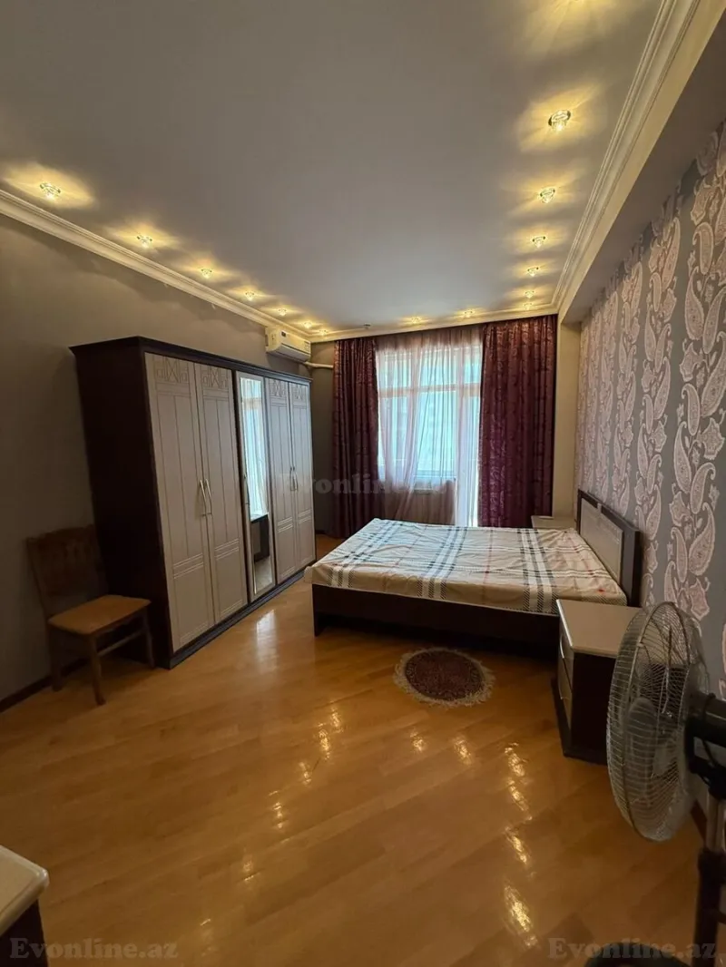 Kirayə verilir 4 otaqlı Mənzil Yeni tikili 200 m² Nəsimi r. - şəkil 8