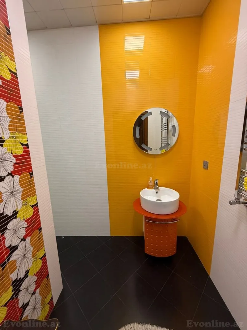 Kirayə verilir 4 otaqlı Mənzil Yeni tikili 200 m² Nəsimi r. - şəkil 13