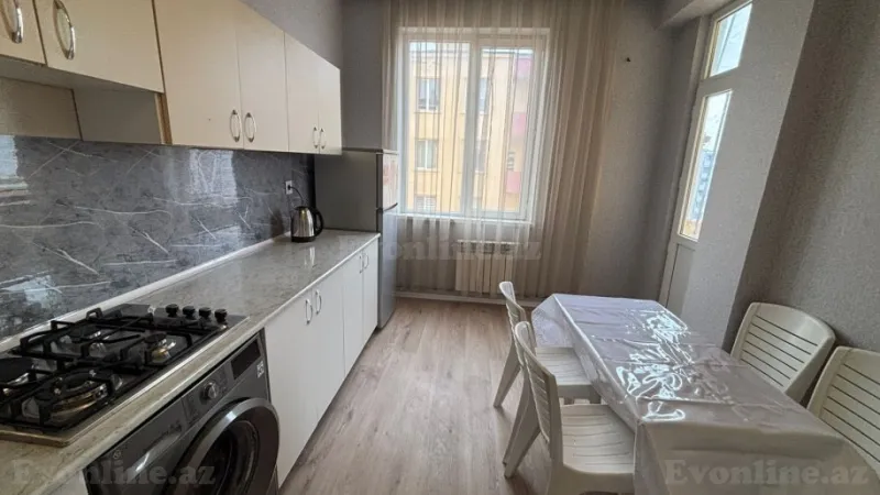 Kirayə verilir 2 otaqlı Mənzil Yeni tikili 70 m² Saray - şəkil 3