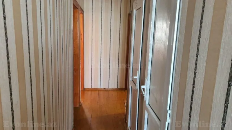 Satılır 4 otaqlı Mənzil Köhnə tikili 110 m² Yeni Yasamal - şəkil 3