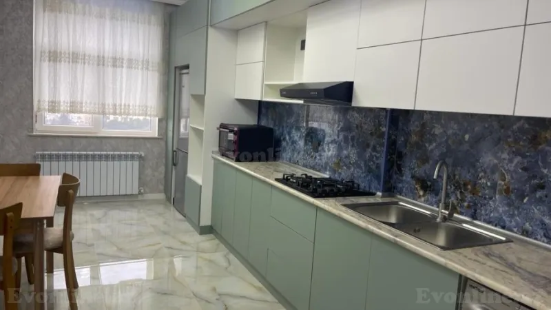 Kirayə verilir 3 otaqlı Mənzil Yeni tikili 120 m² Nərimanov r. - şəkil 6