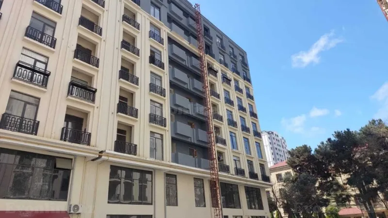 Satılır 4 otaqlı Mənzil Yeni tikili 230 m² Nəsimi r. - şəkil 2
