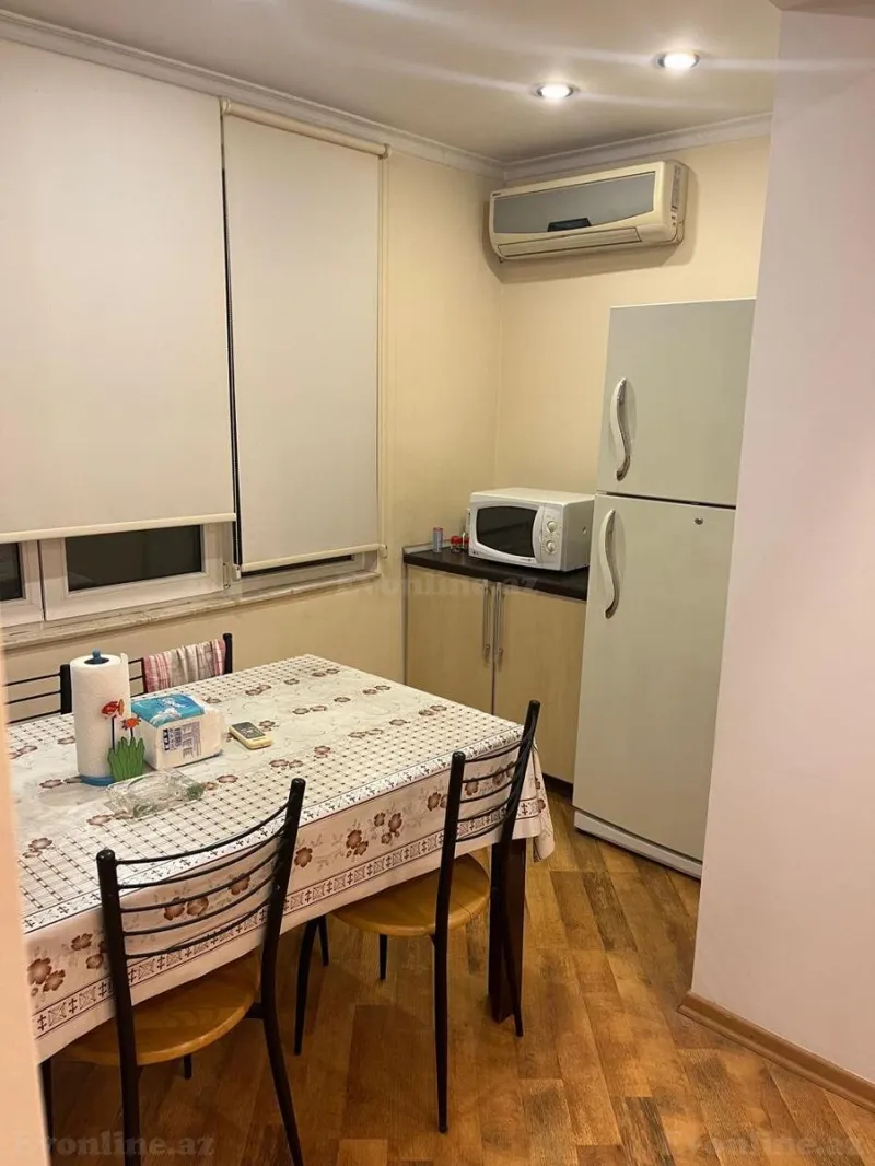 Kirayə verilir 2 otaqlı Mənzil Köhnə tikili 88 m² Sahil m. - şəkil 5