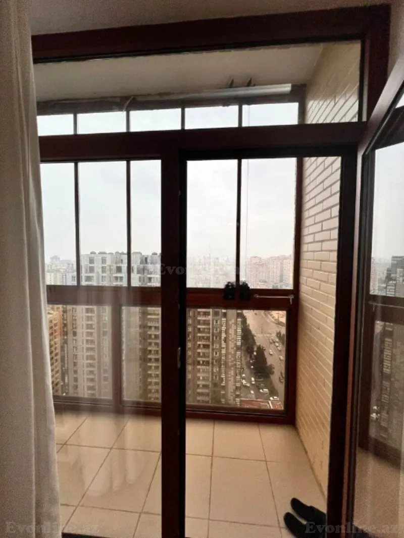 Satılır 2 otaqlı Mənzil Yeni tikili 93 m² Elmlər Akademiyası m. - şəkil 9