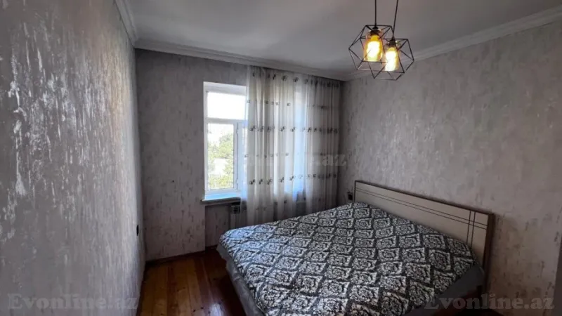 Satılır 2 otaqlı Mənzil Köhnə tikili 65 m² Əhmədli m. - şəkil 3