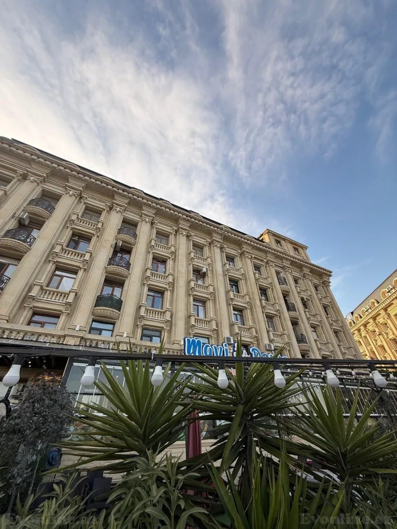 Satılır 8 otaqlı Mənzil Yeni tikili 228 m² Bayıl