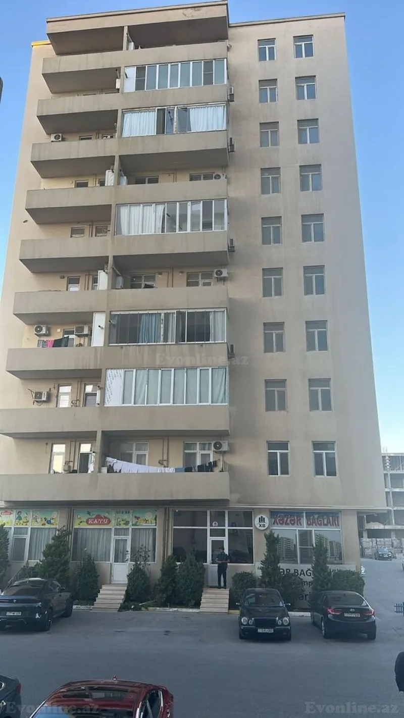3 otaqlı Mənzil 140 m² Sabunçu r. Satılır