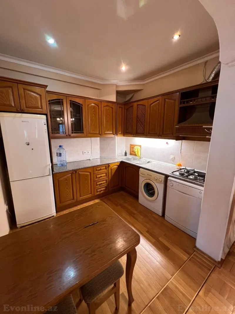 Satılır 3 otaqlı Mənzil Yeni tikili 125 m² Yasamal r. - şəkil 10