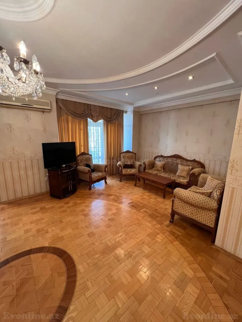 Satılır 3 otaqlı Mənzil Yeni tikili 125 m² Yasamal r. - şəkil 11