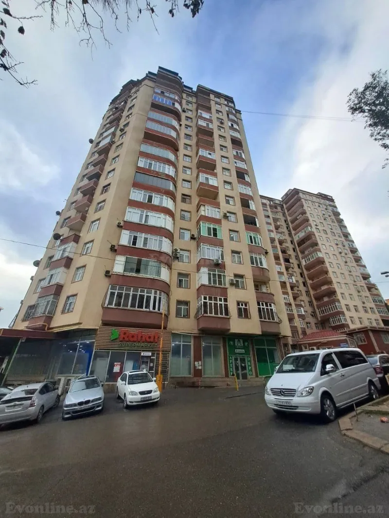 Satılır 3 otaqlı Mənzil Yeni tikili 140 m² Nəsimi m. - şəkil 2