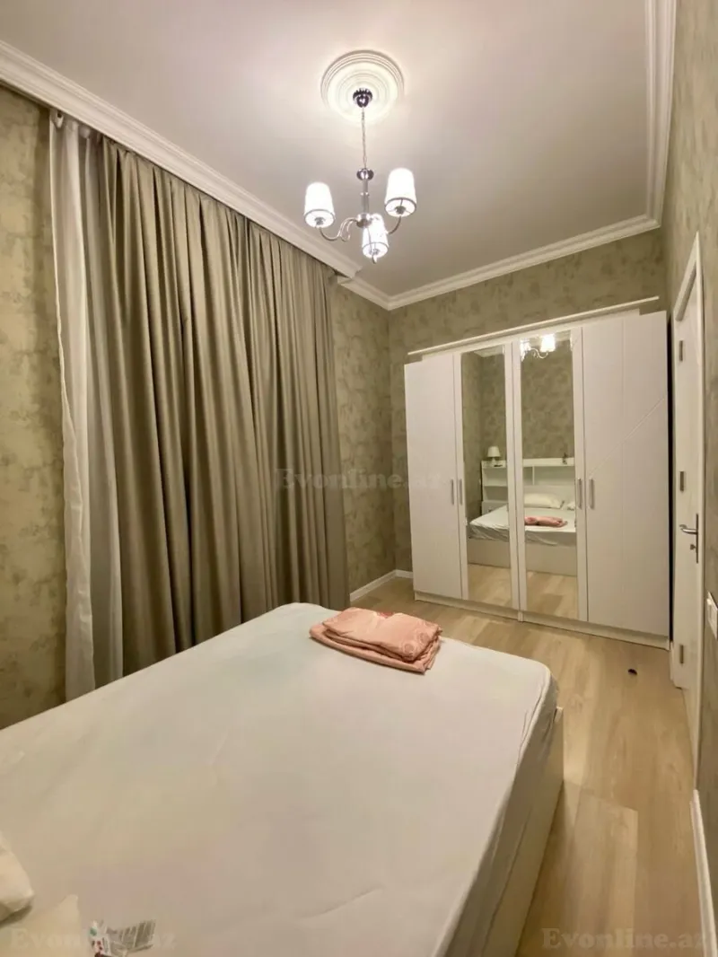 Kirayə verilir 2 otaqlı Mənzil Yeni tikili 60 m² İçərişəhər m. - şəkil 9