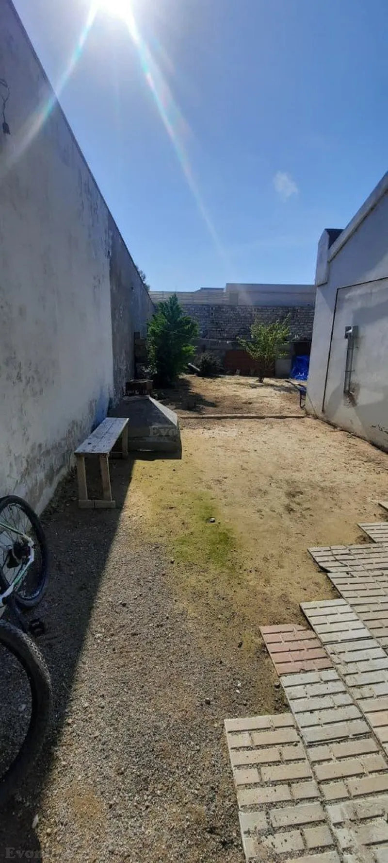 Torpaq Şağan Satılır