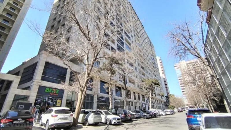 Satılır 2 otaqlı Mənzil Yeni tikili 118 m² Nəriman Nərimanov m. - şəkil 2