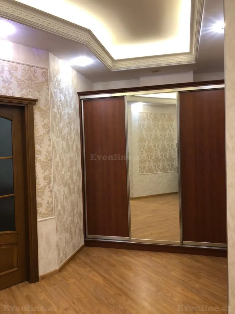 Satılır 2 otaqlı Mənzil Yeni tikili 90 m² Elmlər Akademiyası m. - şəkil 3