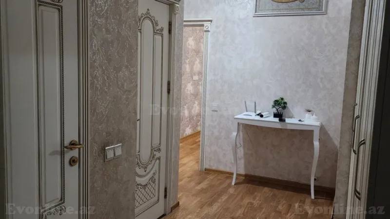 Satılır 3 otaqlı Mənzil Yeni tikili 114 m² 2-ci mikrorayon - şəkil 2