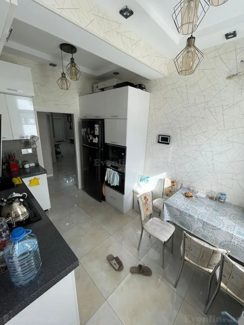 Satılır 3 otaqlı Mənzil Yeni tikili 90 m² 28 May m. - şəkil 7