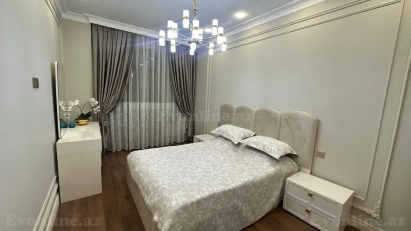 Satılır 3 otaqlı Mənzil Yeni tikili 150 m² Elmlər Akademiyası m. - şəkil 8