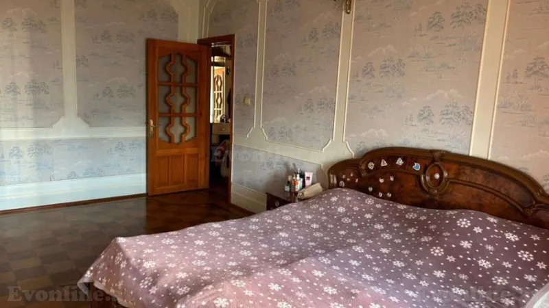 Satılır 4 otaqlı Mənzil Köhnə tikili 110 m² Yeni Yasamal - şəkil 3