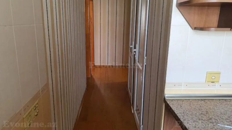 Satılır 4 otaqlı Mənzil Köhnə tikili 110 m² Yeni Yasamal - şəkil 10