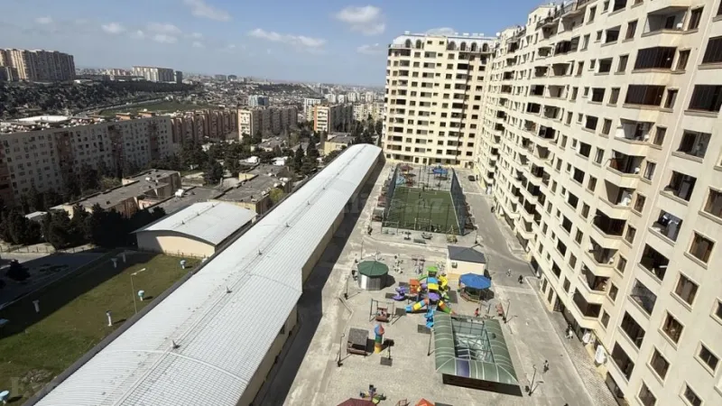 2 otaqlı Mənzil 93 m² Suraxanı r. Satılır