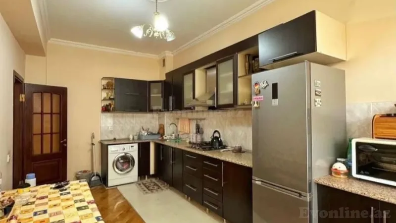 Kirayə verilir 3 otaqlı Mənzil Yeni tikili 120 m² 28 May m. - şəkil 9