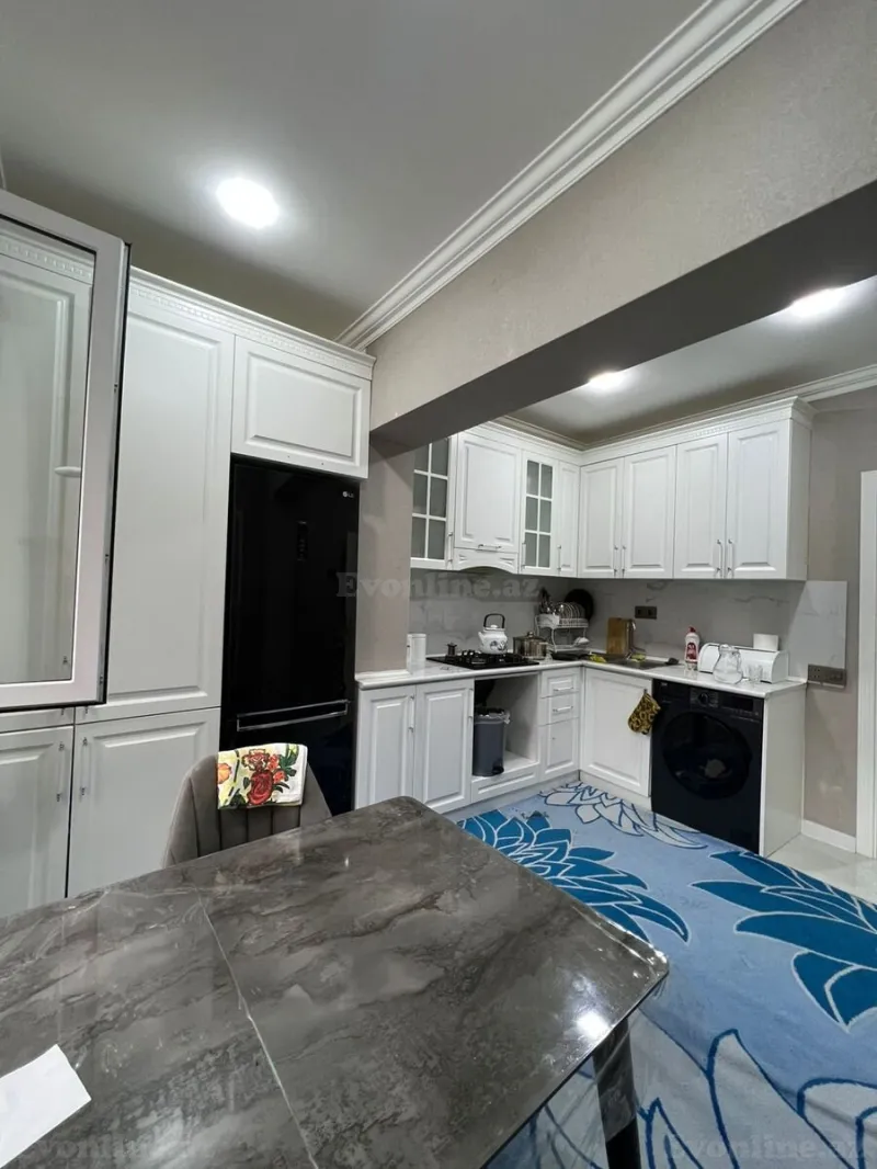 Satılır 4 otaqlı Mənzil Köhnə tikili 110 m² Yeni Yasamal - şəkil 9