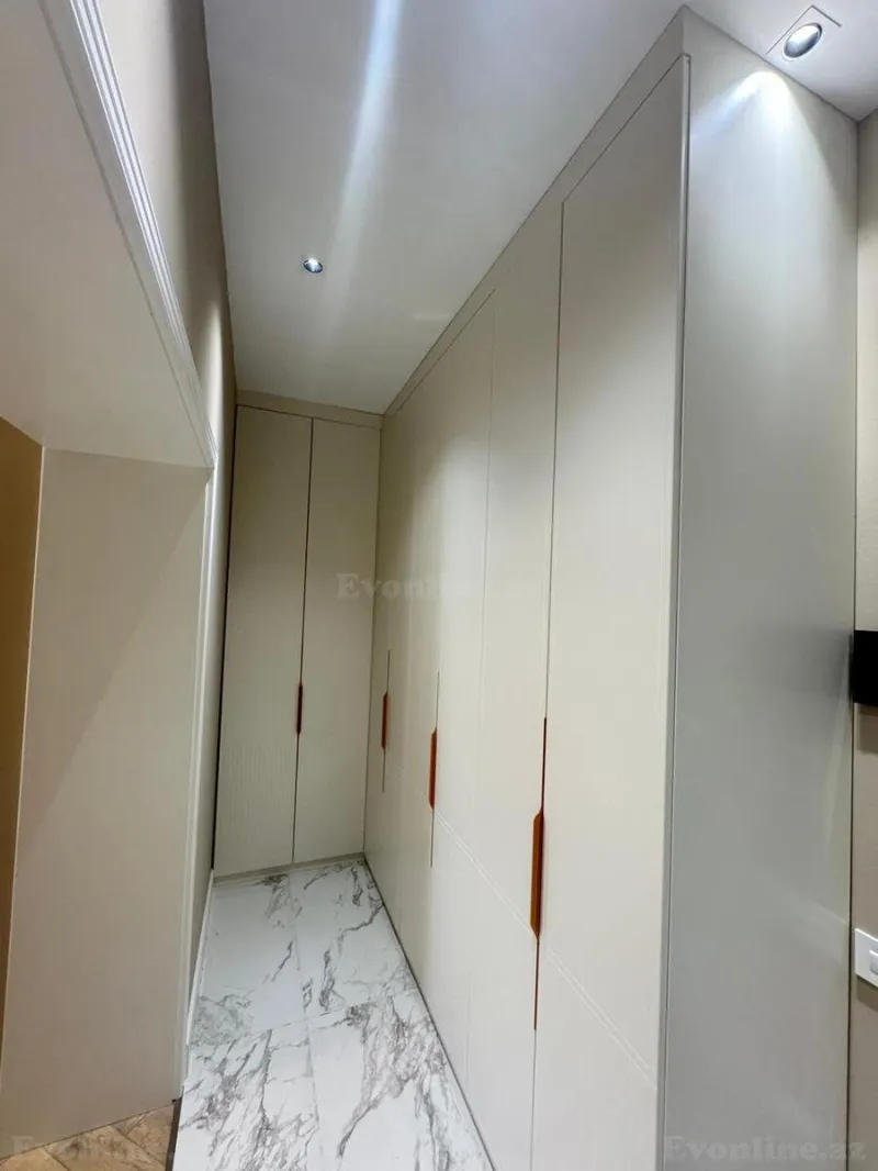 Kirayə verilir 2 otaqlı Mənzil Yeni tikili 70 m² Xətai m. - şəkil 14