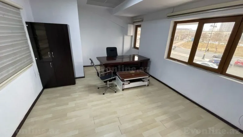 Kirayə verilir Ofis 200 m² Xətai r. - şəkil 7