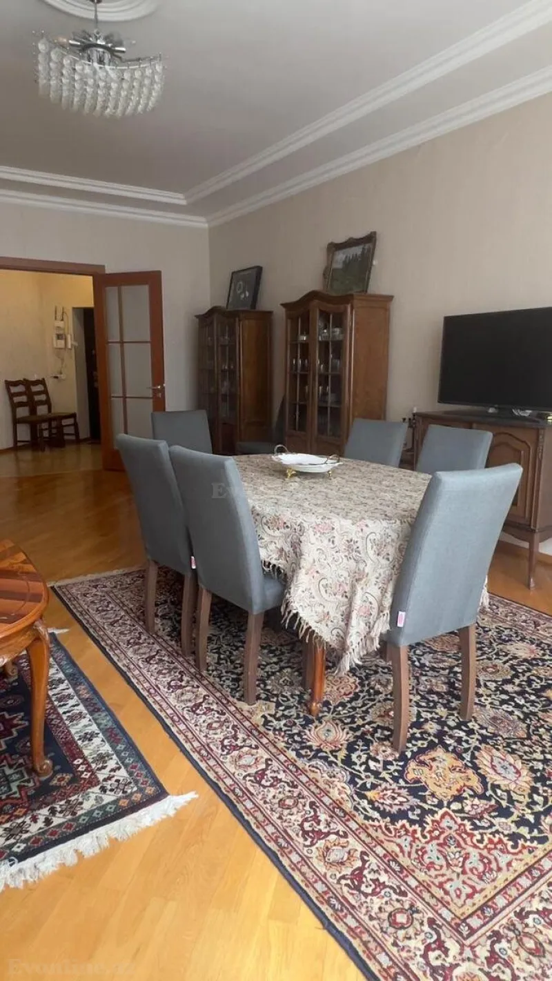 Satılır 2 otaqlı Mənzil Yeni tikili 120 m² Gənclik m. - şəkil 4