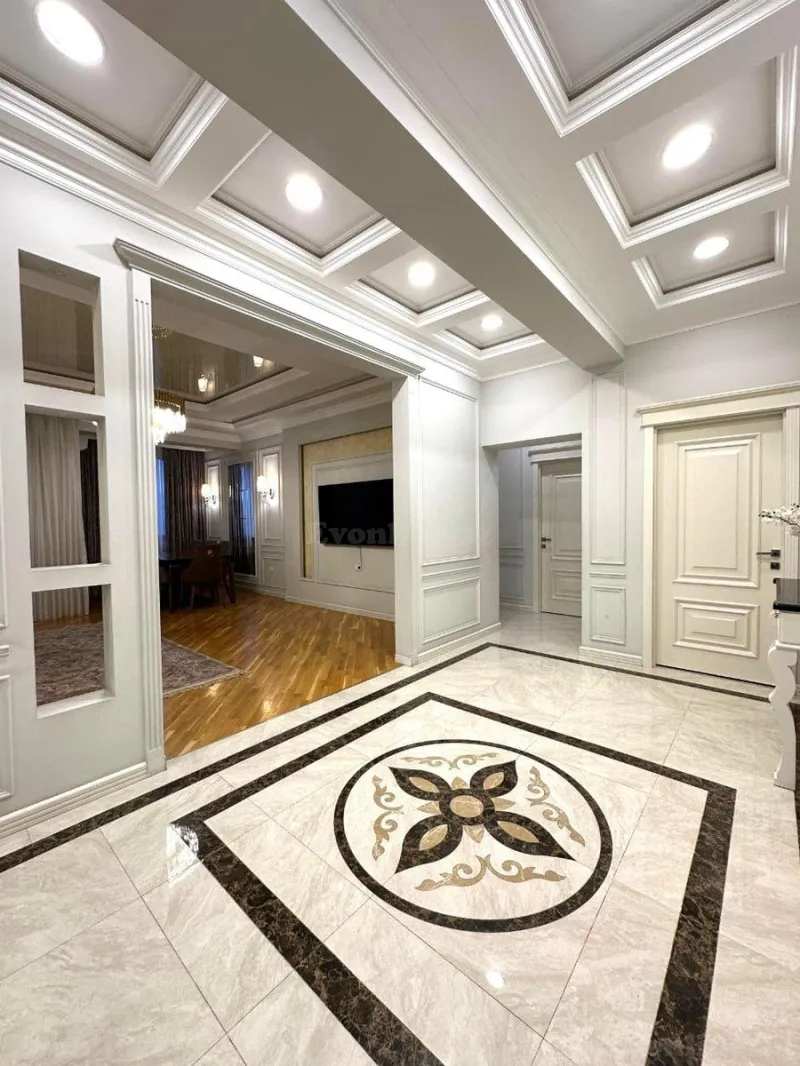 Satılır 3 otaqlı Mənzil Yeni tikili 137 m² Nəriman Nərimanov m. - şəkil 6