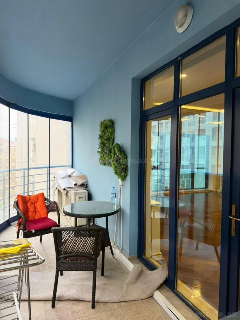 Satılır 3 otaqlı Mənzil Yeni tikili 190 m² Xətai r. - şəkil 5