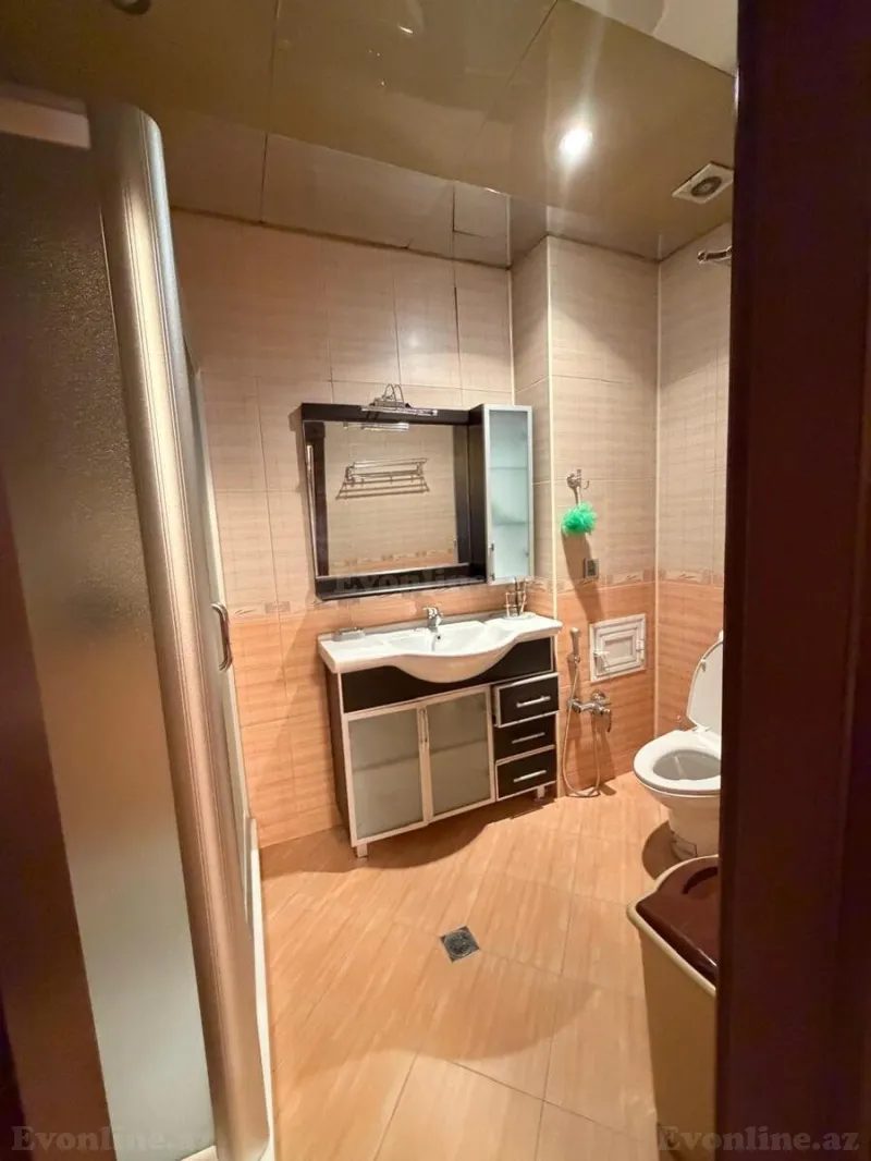 Kirayə verilir 3 otaqlı Mənzil Yeni tikili 160 m² Nəriman Nərimanov m. - şəkil 14