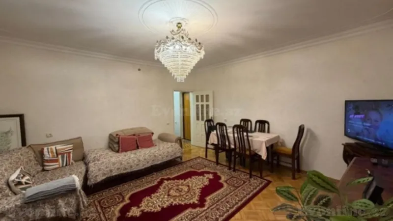 Satılır 2 otaqlı Mənzil Köhnə tikili 60 m² Səbail r. - şəkil 7