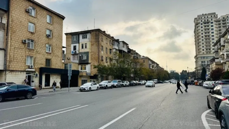 Kirayə verilir 1 otaqlı Mənzil Köhnə tikili 30 m² Yasamal