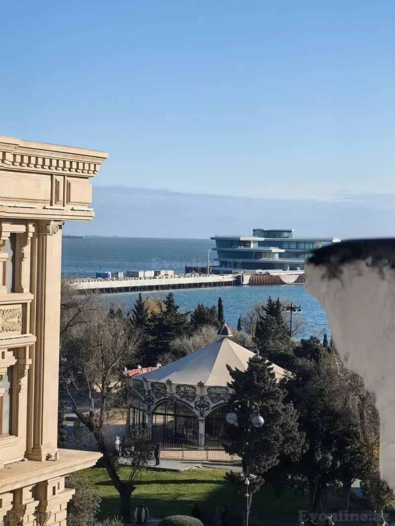 Satılır 3 otaqlı Mənzil Köhnə tikili 100 m² Sahil m. - şəkil 7