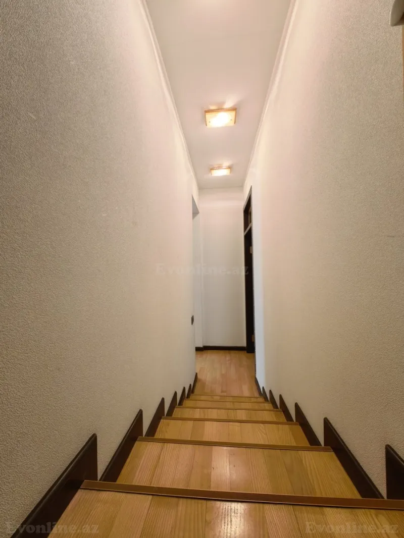 Satılır 3 otaqlı Mənzil Köhnə tikili 100 m² Sahil m. - şəkil 18