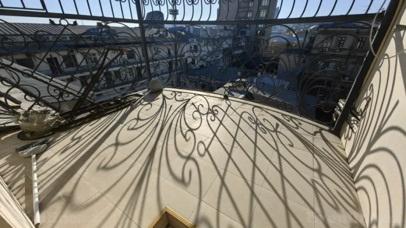 Satılır 3 otaqlı Mənzil Köhnə tikili 100 m² Sahil m. - şəkil 20