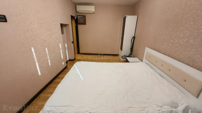 Satılır 3 otaqlı Mənzil Köhnə tikili 100 m² Sahil m. - şəkil 22