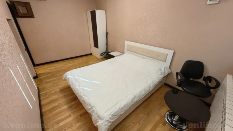 Satılır 3 otaqlı Mənzil Köhnə tikili 100 m² Sahil m. - şəkil 23