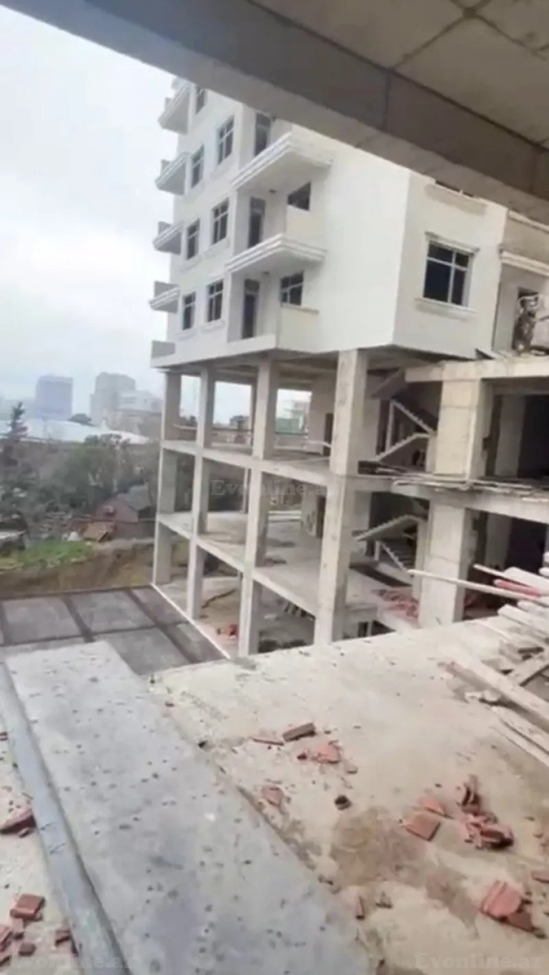 Satılır Obyekt 450 m² 28 May m. - şəkil 2