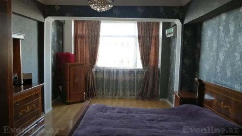 Satılır 4 otaqlı Mənzil Köhnə tikili 110 m² Gənclik m. - şəkil 12