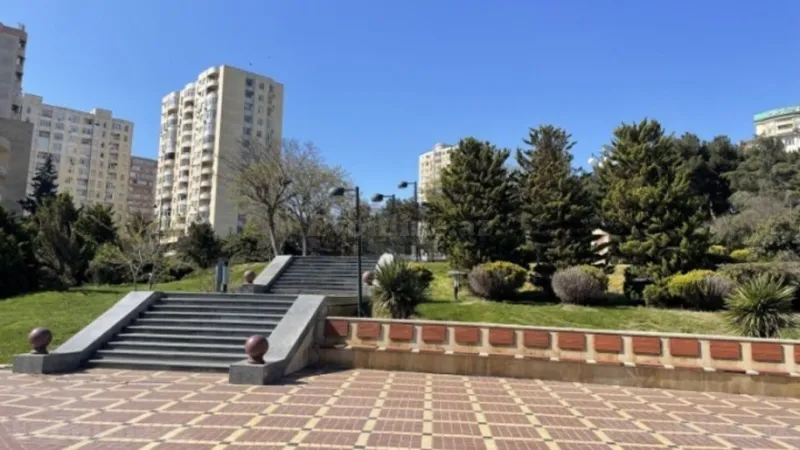 Satılır 3 otaqlı Mənzil Yeni tikili 126 m² Elmlər Akademiyası m.