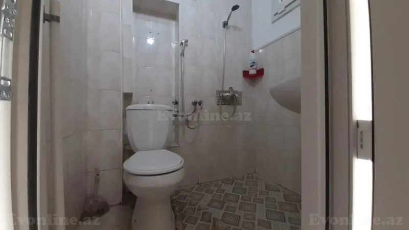 Satılır 3 otaqlı Mənzil Köhnə tikili 55 m² Elmlər Akademiyası m. - şəkil 4