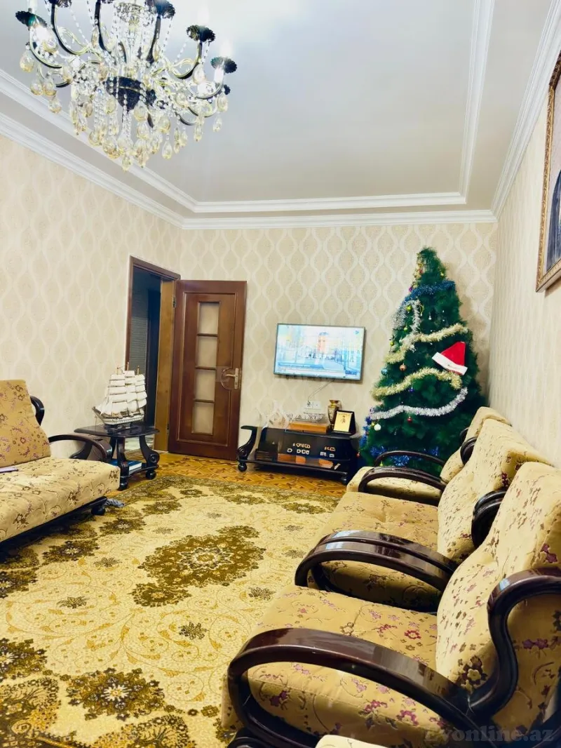 Satılır 4 otaqlı Mənzil Köhnə tikili 110 m² Nəsimi m. - şəkil 2