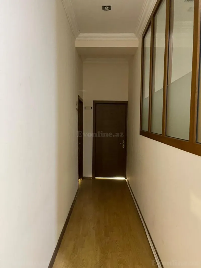 Satılır 2 otaqlı Mənzil Yeni tikili 140 m² 28 May m. - şəkil 9
