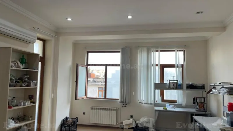 Satılır 2 otaqlı Mənzil Yeni tikili 140 m² 28 May m. - şəkil 15