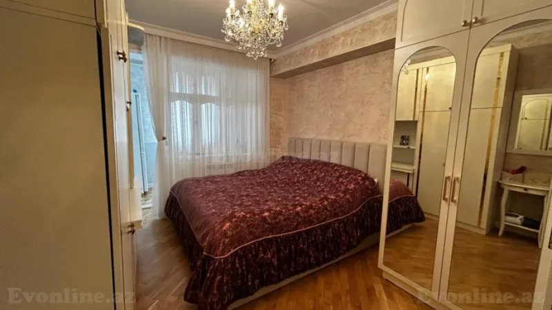 Satılır 3 otaqlı Mənzil Köhnə tikili 70 m² Nərimanov r. - şəkil 3