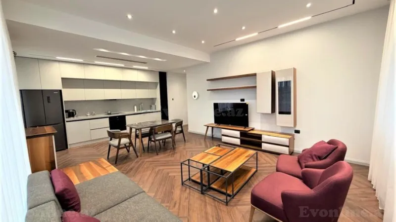 Kirayə verilir 4 otaqlı Mənzil Yeni tikili 160 m² Xətai r. - şəkil 3